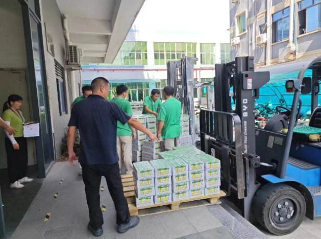 J9国际站化学工会开展2024年“情系员工，夏日送清凉”慰问活动-2