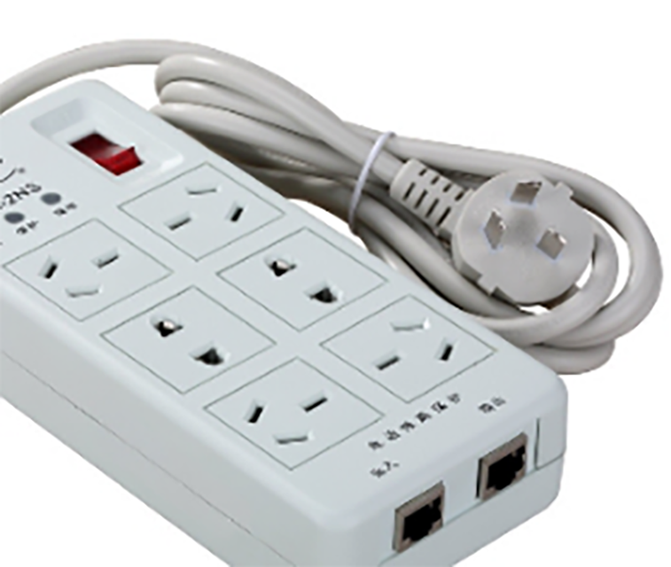 35-PBT与PET的区别：PBT的应用02排插