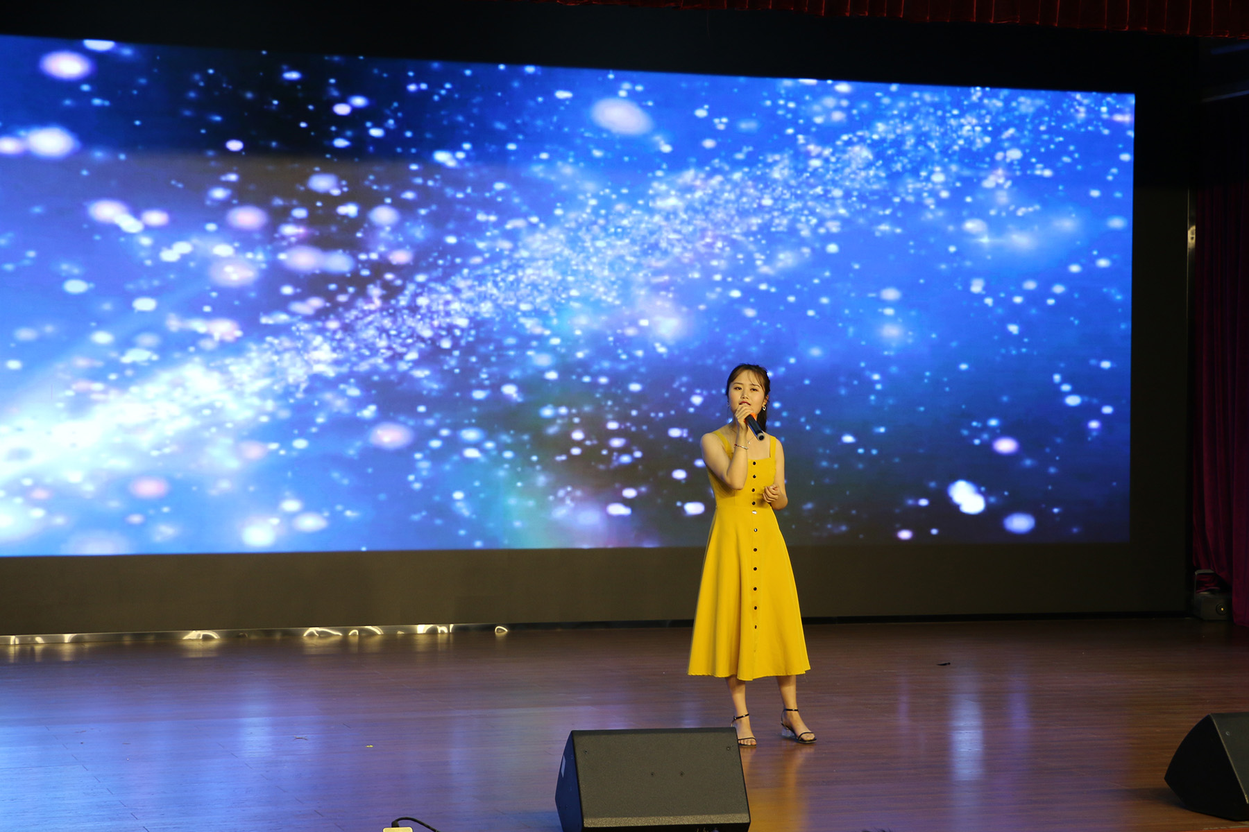 2021年J9国际站化学迎新联欢晚会-《浪费》